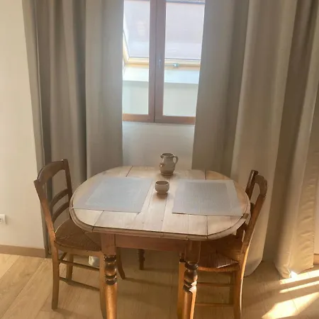 Grand Lumineux A 10 Min De Compiegne アパート *